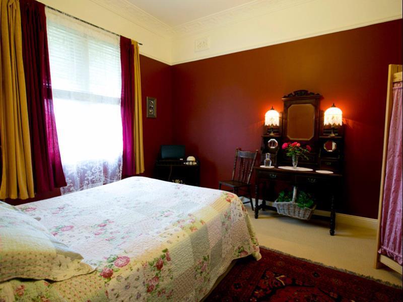 Newcastle'S Bed & Breakfast Exterior photo